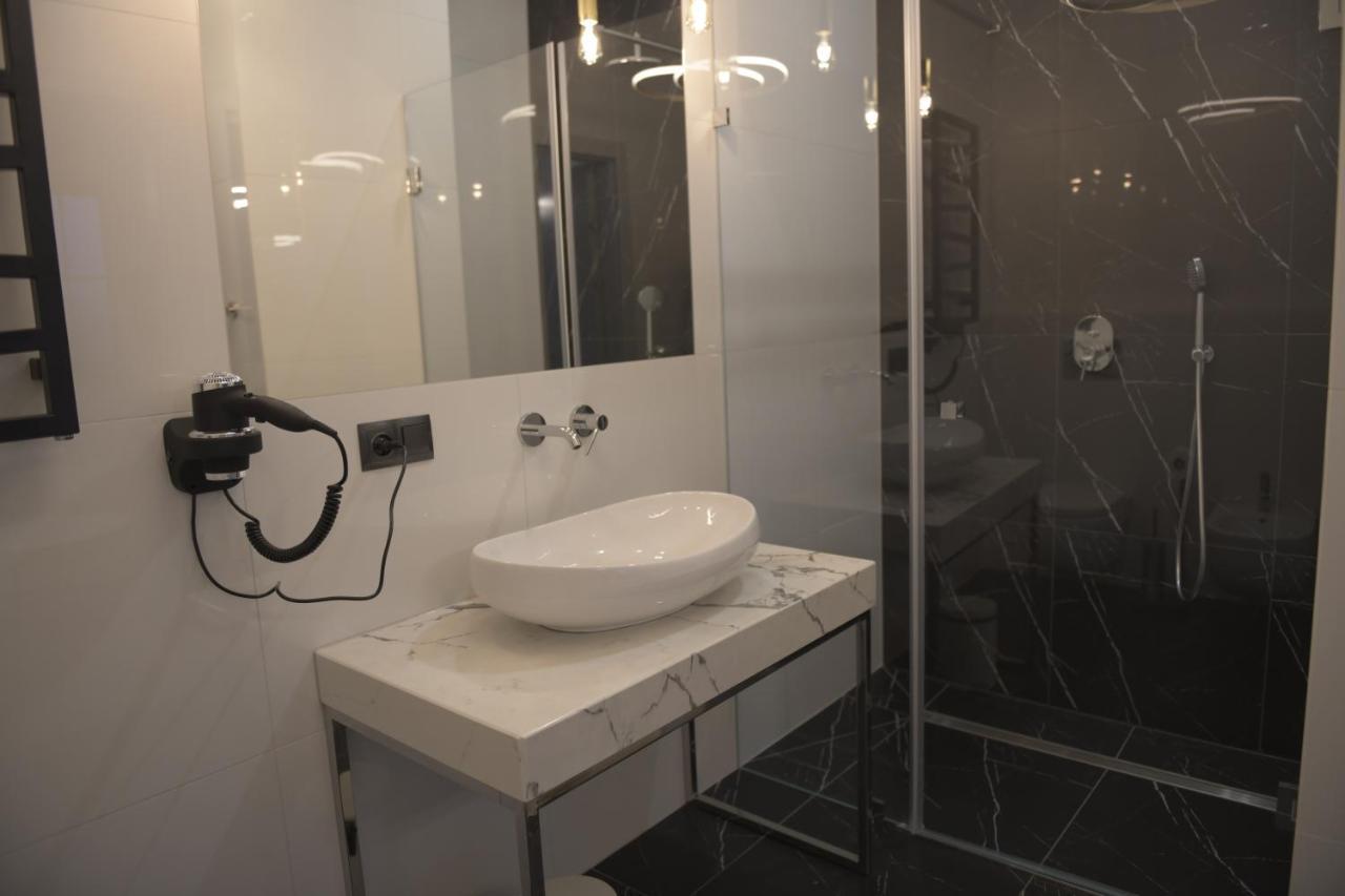 Atmosfera Apartament 1 I 2 Bytów Eksteriør billede